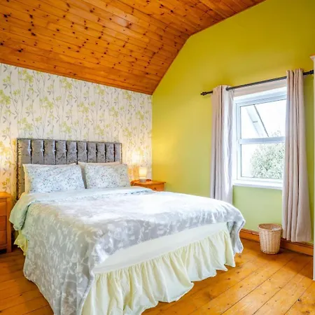 2 Bed In Wellingtonbridge Oc-ii03414 Holiday home